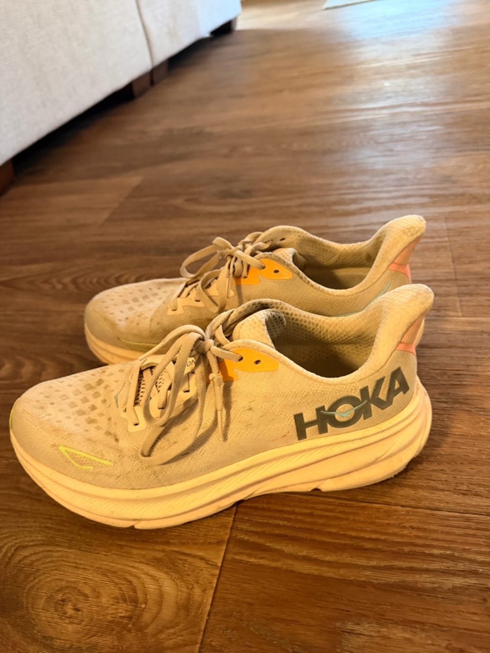 Hoka Clifton